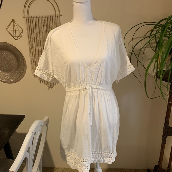 Athleta Other - Athleta White Coverup